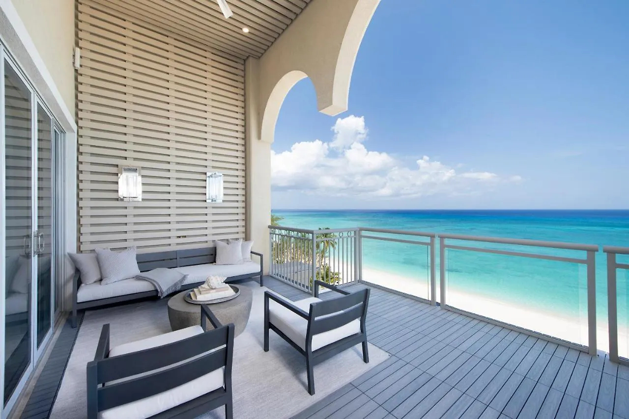 מלון דירות ג'ורג' טאון Club Se7En At Beachcomber איי קיימן